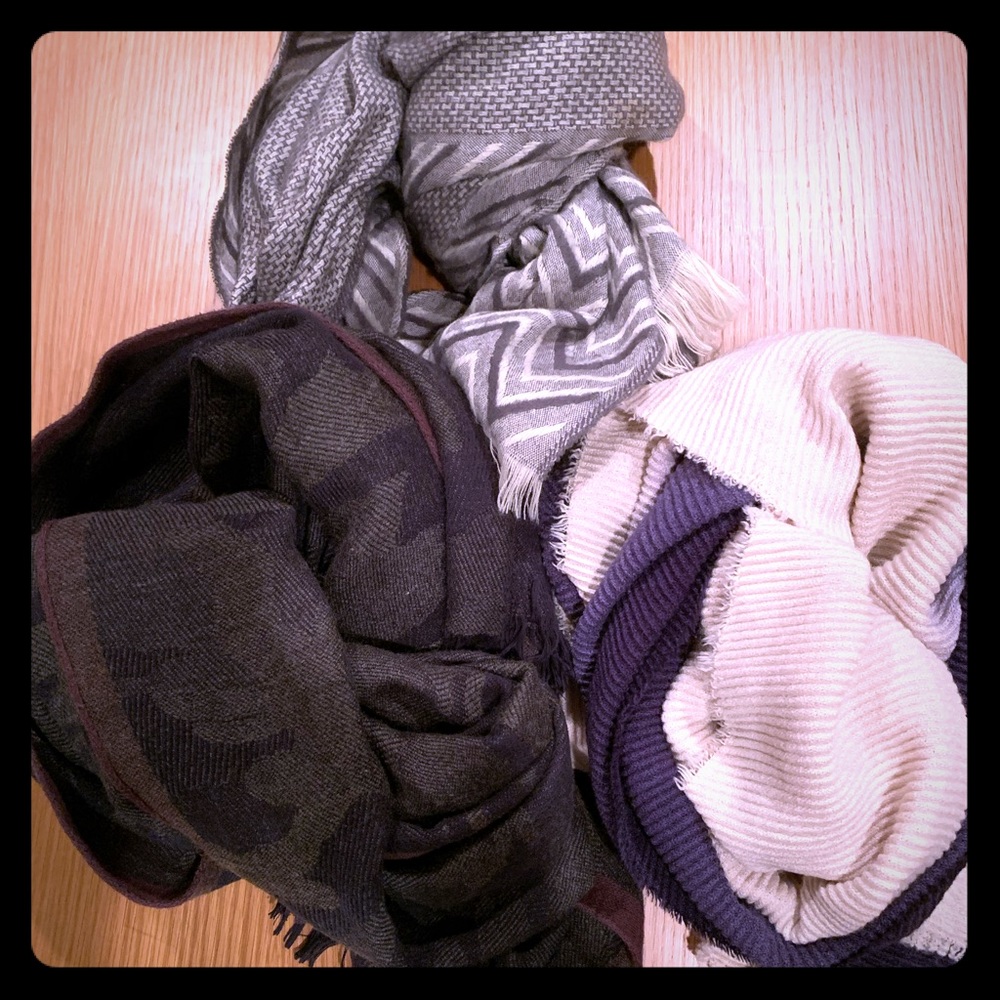 Pashmina Scarves_Selling the bundle